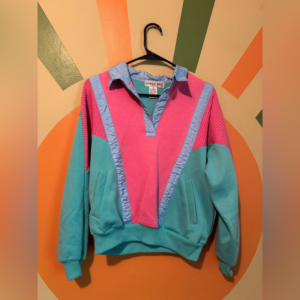 Funky 90s sweatshirt size S